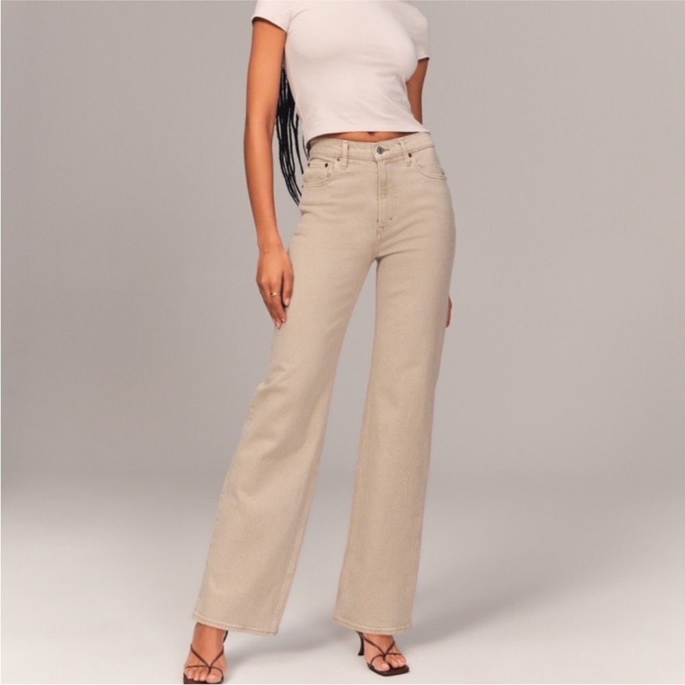 Abercrombie & Fitch 90s Relaxed Jean High Rise‎ Oat Tan 29 8s Short NWT